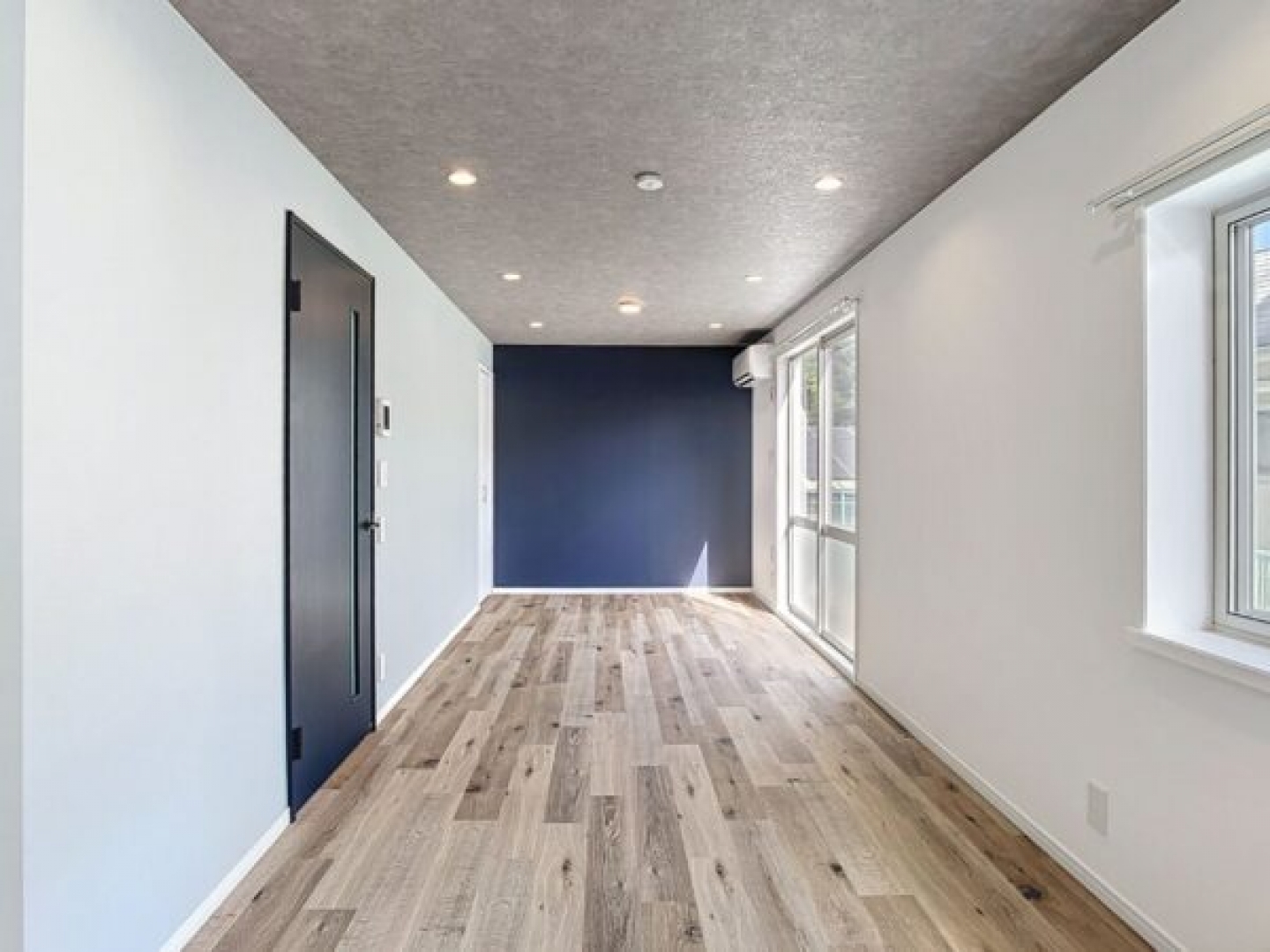 b102_00003-600x450